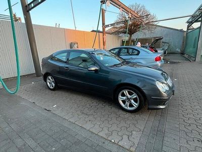 Mercedes C230
