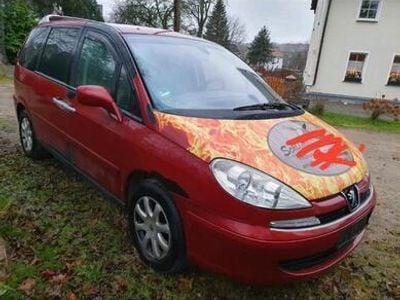 Peugeot 807