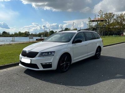 gebraucht Skoda Octavia RS 2.0TDI DSG