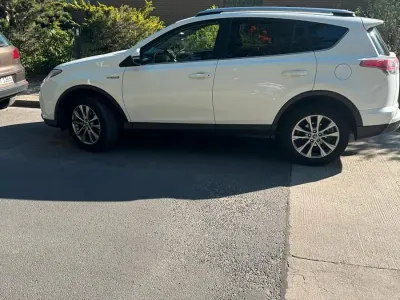 Gebraucht Toyota RAV4 155 PS (114 kW) 2018 Weiß SUV