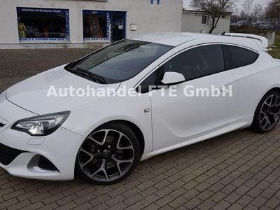 Usata Opel Astra GTC OPC 280 CV (205 kW) 2015 Bianco Coupé