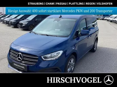 Gebraucht Mercedes T160 Style 102 PS (75 kW) 2024 Blau Van / Kleinbus
