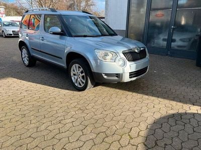 Gebraucht Skoda Yeti Plus Edition 105 PS (77 kW) 2011 Blau SUV