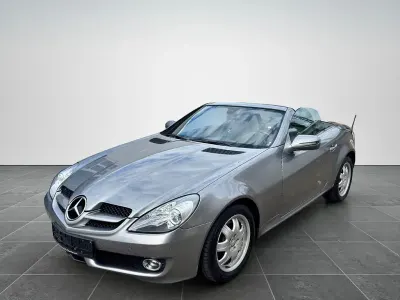 Gebraucht Mercedes SLK200 184 PS (135 kW) 2010 Grau Cabrio