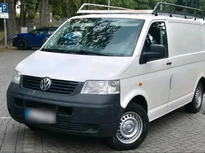 Gebraucht VW Multivan 86 PS (63 kW) 2026 Weiß Van / Kleinbus