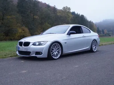 Brugt BMW 325 Sport Line 218 HK (160 kW) 2008 Sølv Coupe