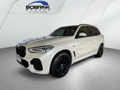 Gebraucht BMW X5 M Sport 394 PS (289 kW) 2023 Weiß SUV