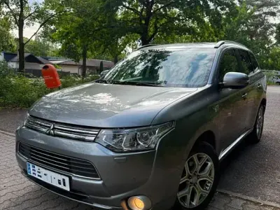 Gebraucht Mitsubishi Outlander P-HEV