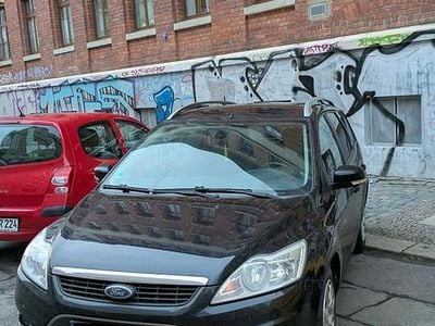 Gebraucht Ford Focus Ghia 125 PS (91 kW) 2009 Schwarz Kombi