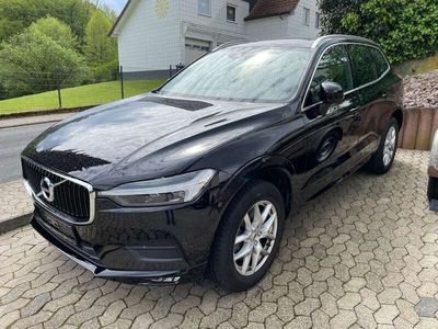 gebraucht Volvo XC60 Momentum Pro AWD