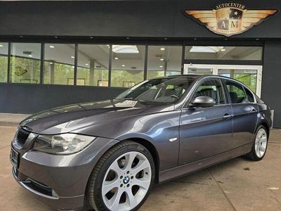 Second-hand BMW 325 Comfort Edition 218 CP (160 kW) 2006 Negru Berlinǎ