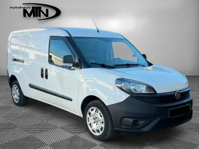 Usata Fiat Doblò 95 CV (69 kW) 2021 Bianco Monovolume