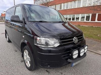 Używany VW T5 140 KM (102 kW) 2012 Czarny Van