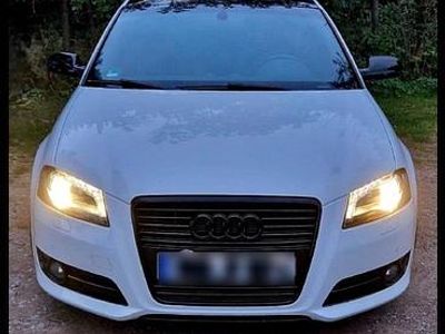 Gebraucht Audi A3 S-Line 105 PS (77 kW) 2010 Weiß Kleinwagen
