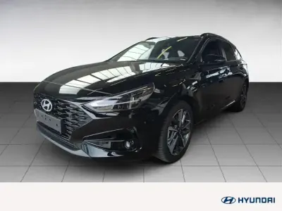 Gebraucht Hyundai i30 Advantage 101 PS (74 kW) 2025 Abyss black Kombi