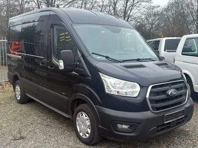 Używany Ford Transit Trend 105 KM (77 kW) 2021 Czarny Minivan
