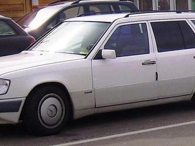 Gebraucht Mercedes E280 Sportline 193 PS (141 kW) 1993 Weiß Kombi