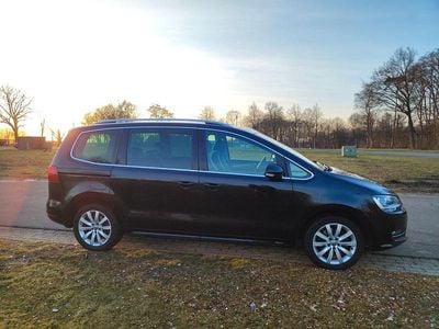 Schwarz Gebraucht 2011 VW Sharan Van / Kleinbus | 11.000 € (Teuer)