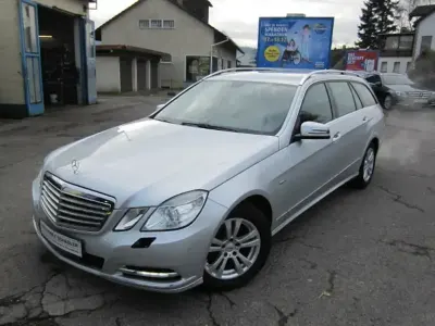Używany Mercedes E200
