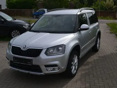 Gebraucht Skoda Yeti Joy 110 PS (80 kW) 2016 Silber SUV