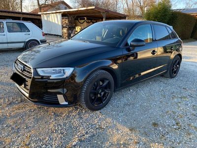 gebraucht Audi A3 Sportback Sportpack