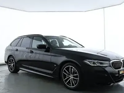Gebraucht BMW 530 M Sport 286 PS (210 kW) 2023 Schwarz Kombi