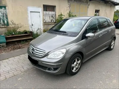 Gebraucht Mercedes B170 116 PS (85 kW) 2006 Grau Van / Kleinbus