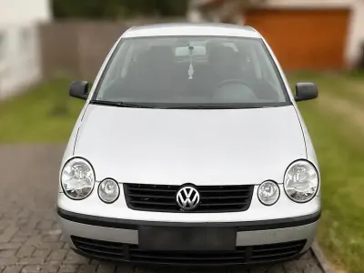 Gebraucht VW Polo 75 PS (55 kW) 2004 Silber Kleinwagen