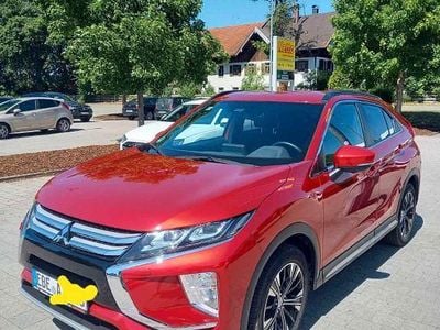 Gebraucht Mitsubishi Eclipse Cross Top 163 PS (119 kW) 2020 Rot SUV
