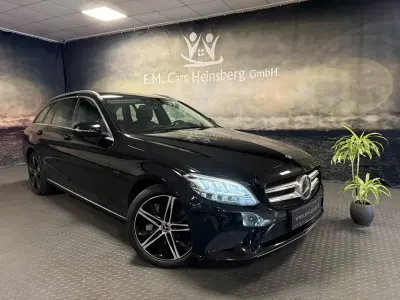 Gebraucht Mercedes C300e Avantgarde 306 PS (225 kW) 2020 Schwarz Limousine