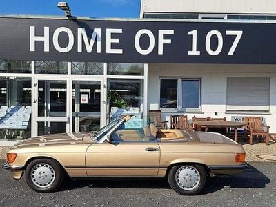 Second-hand Mercedes 560 231 CP (169 kW) 1986 Auriu Cabrio