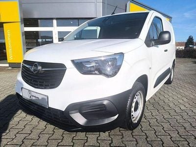 Gebraucht Opel Combo Edition 110 PS (80 kW) 2022 Weiss Van / Kleinbus
