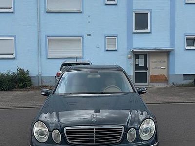 Mercedes E280