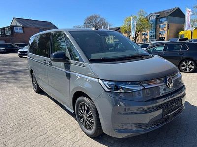 Neu VW Multivan Style 150 PS (110 kW) 2026 2j pure grey Van / Kleinbus