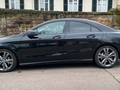 Second-hand Mercedes CLA180 122 CP (89 kW) 2018 Negru Berlinǎ