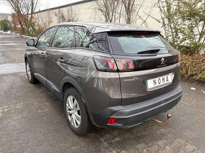 Grau Gebraucht 2021 Peugeot 3008 Business-Line SUV | 13.328 € (Guter Preis)