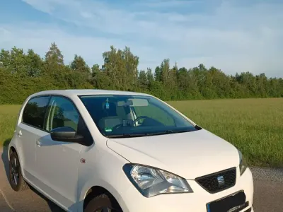 Gebraucht Seat Mii Style 60 PS (44 kW) 2016 Weiß Kleinwagen