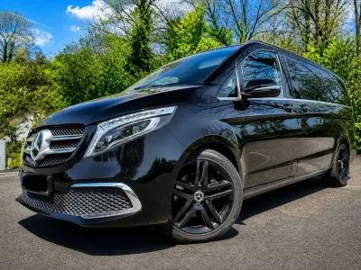 Gebraucht Mercedes V300 Avantgarde 239 PS (175 kW) 2020 Schwarz Van / Kleinbus
