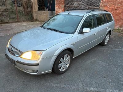 Gebraucht Ford Mondeo 130 PS (95 kW) 2006 Silber Kombi
