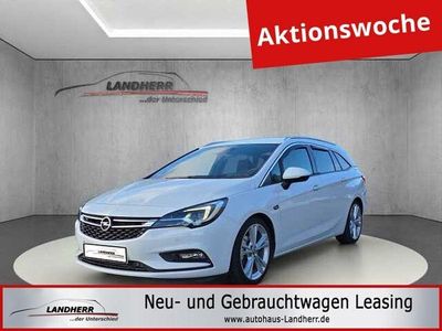 Weiß Gebraucht 2018 Opel Astra Ultimate Kombi | 15.995 € (Teuer)