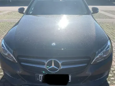 Gebraucht Mercedes 220 170 PS (125 kW) 2016 Braun Kombi
