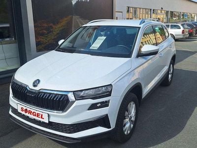 Gebraucht Skoda Karoq Ambition 150 PS (110 kW) 2023 Weiß SUV