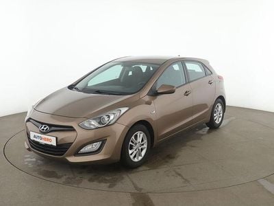 Braun Gebraucht 2015 Hyundai i30 Edition Limousine | 10.000 € (Fairer Preis)