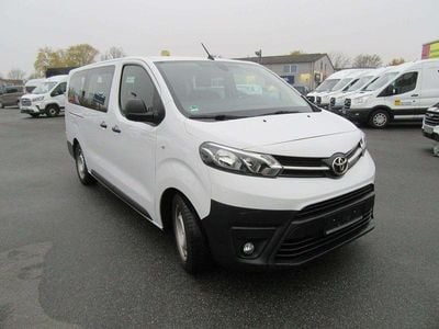 Icy white Gebraucht 2022 Toyota Proace Comfort Van / Kleinbus | 19.999 € (Fairer Preis)
