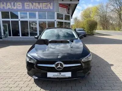Używany Mercedes CLA200 Shooting Brake 150 KM (110 kW) 2022 Czarny Kombi