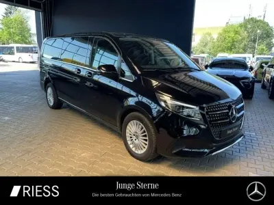 Gebraucht Mercedes V300 Avantgarde 237 PS (174 kW) 2025 Obsidianschwarz metallic Van / Kleinbus