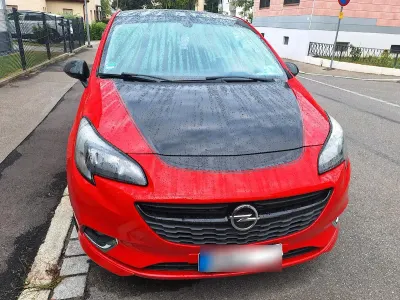 Gebraucht Opel Corsa Color Edition 101 PS (74 kW) 2015 Rot Kleinwagen