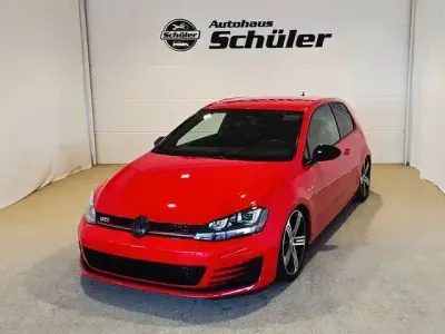Gebraucht VW Golf VII GTI 230 PS (169 kW) 2016 Rot Limousine