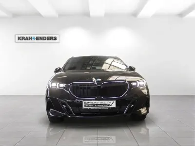 Gebraucht BMW 530 Performance 190 PS (139 kW) 2025 Black sapphire metallic (schwarz) Limousine