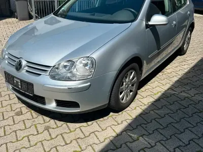 Gebraucht VW Golf IV 2005 Grau Limousine